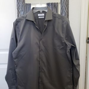 NWOT - Calvin Klein Mens Shirt - Large